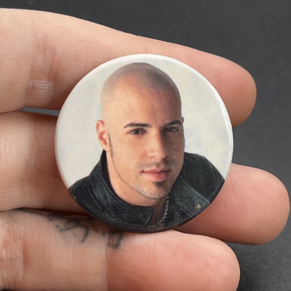 Chris Daughtry Singer Musician Button Pin‎